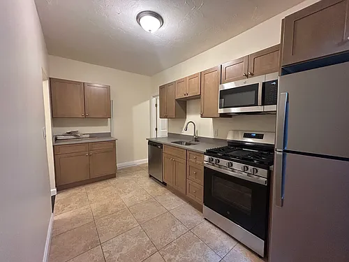 435 Walnut Ave #6 Photo 1