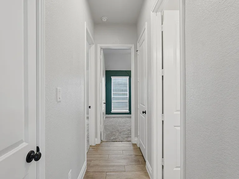 103 Boarsmen Ct — Photo 27