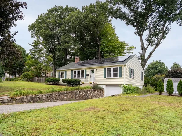 30 Linda Ave, Framingham, MA 01701