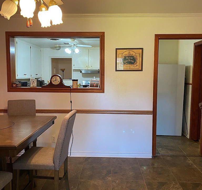 2nd image of 3808 Rachel Ave