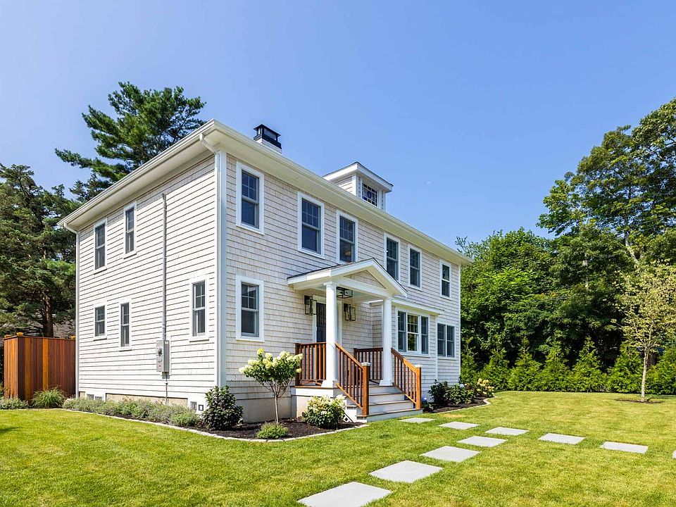 1st image of 5 Pine Tree Lane
