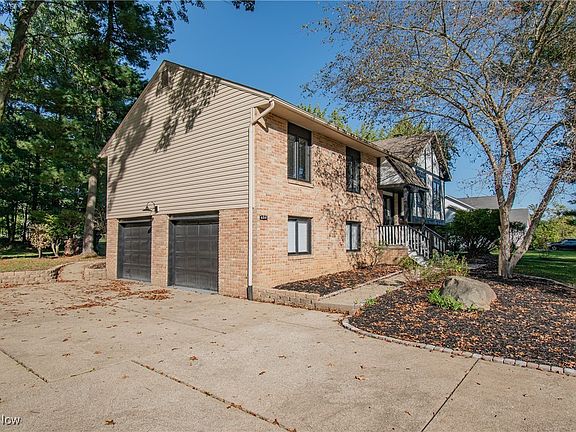 3rd image of 6519 Lorraine Ave NW