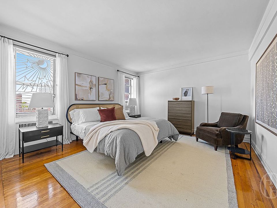 1st image of 55 Eastern Pkwy APT 6G