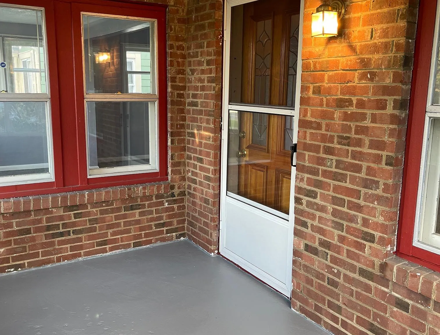 3 bed, 2100 sqft, $1,900 — Photo 3