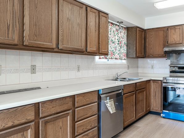 5 bedroom rental in Vancouver — photo 17