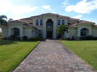 331 SW Squire Johns Ln, Palm City, FL 34990