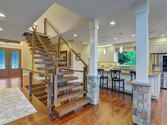 4th image of 42306 SE 149th Pl