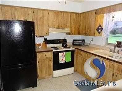 5th image of 6120 NW 52nd Ave