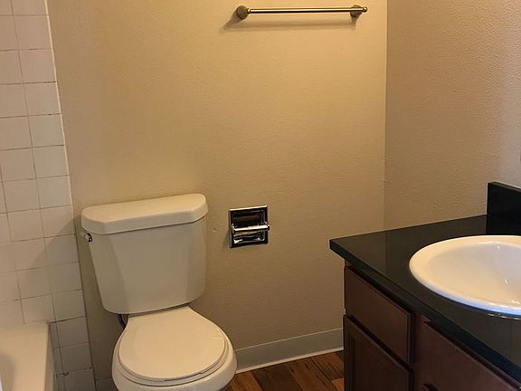 3rd image of 4259 8th Ave NE #6