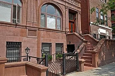 Sold by Citi Habitats