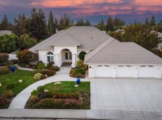 10408 Redbridge Way, Bakersfield, CA 93311