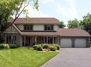 410 Kimberly Ln N, Plymouth, MN 55447