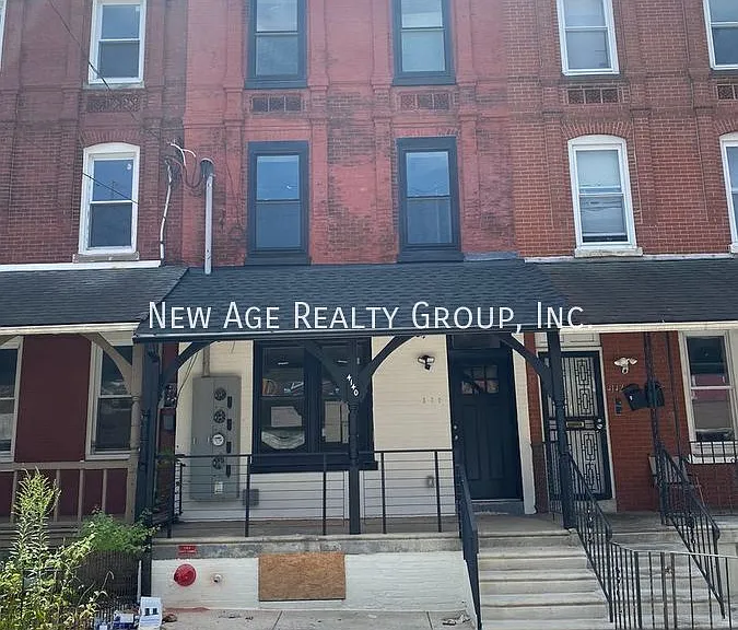 4140 Parrish St #3 — Photo 14