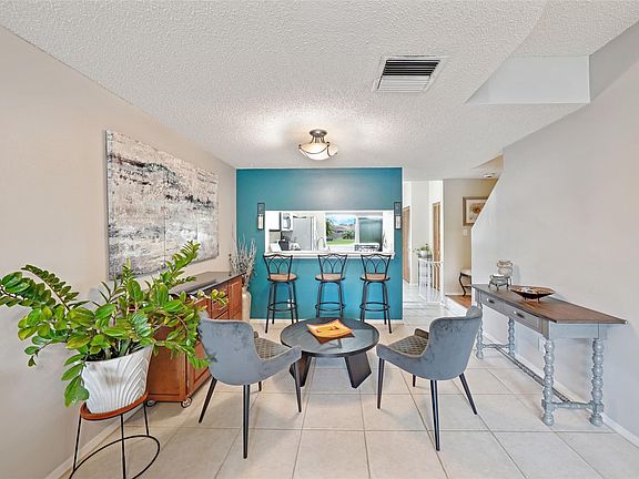 4th image of 5420 Jubilee Way #210