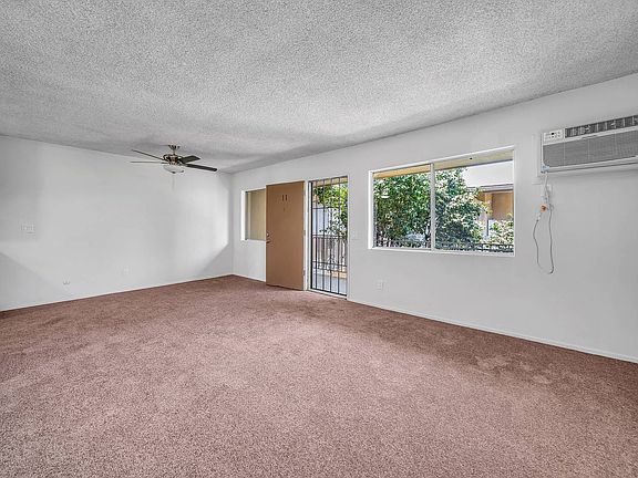 4th image of 3109 Perlita Ave #11