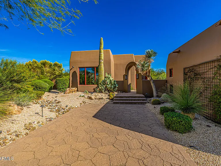 8406 E Calle Buena Vis — Photo 6