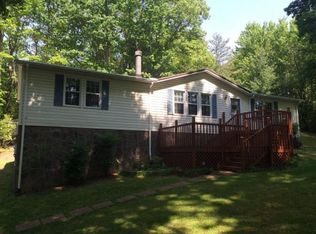 115 Cove View Rd, Unicoi, TN 37692