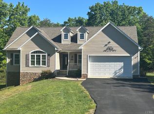 147 Shawnee Ct, Madison Heights, VA 24572
