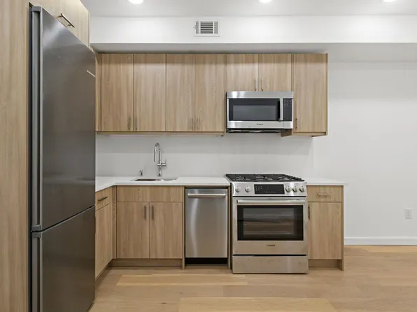 364 8th St APT 2R, Jersey City, NJ 07302