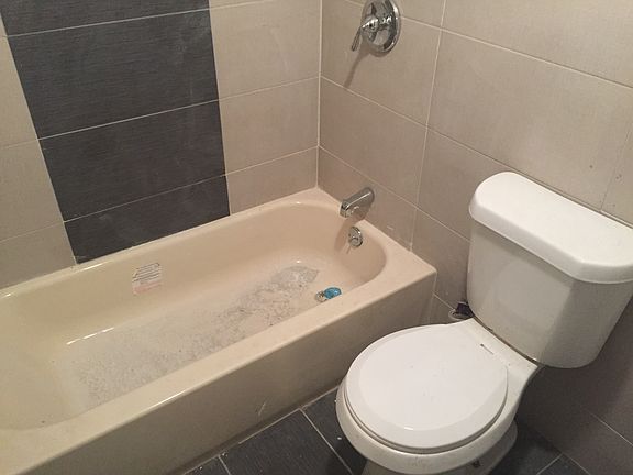 3rd image of 2270 Atlantic Ave #1