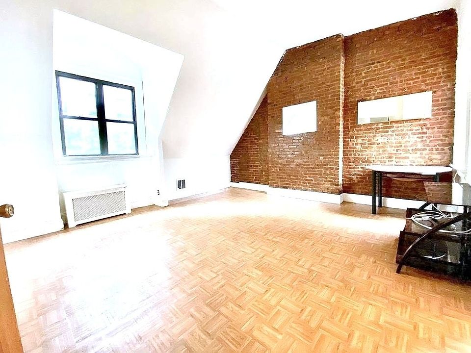 1st image of 638 W End Ave #C5