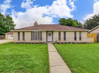 16703 Paint Rock Rd, Friendswood, TX 77546