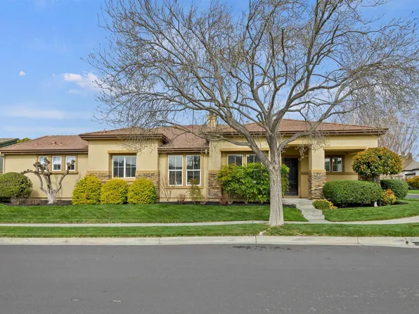 5582 Linden St, Dublin, CA 94568