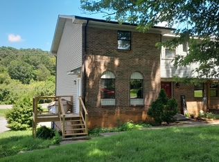 117 Golfcrest Ln, Oak Ridge, TN 37830