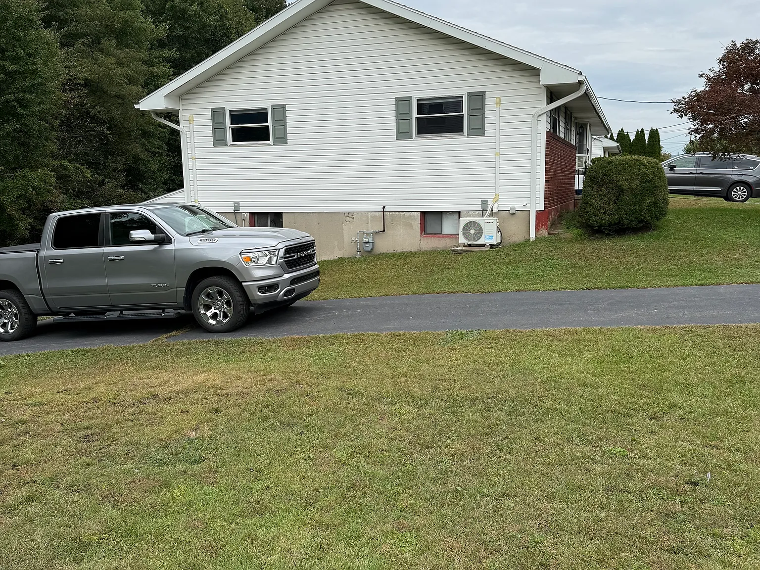3 bed, 1400 sqft, $1,600 — Photo 3
