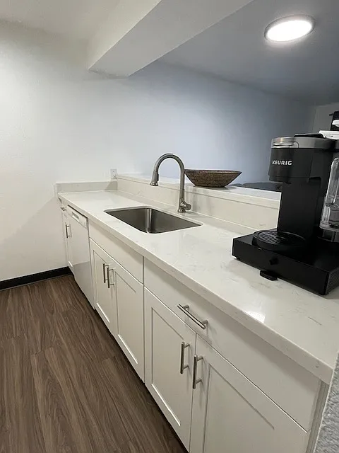 Park Place Apartments — Photo 2