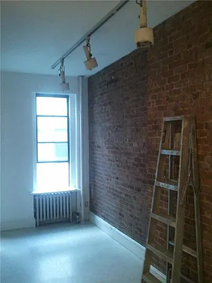 Rented by Camelot Realty Group | media 15