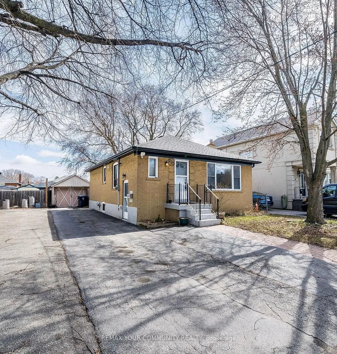 3 bed, $2,900 — Photo 2