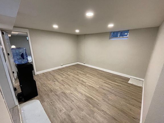 4th image of 4546 W Dakota Ave
