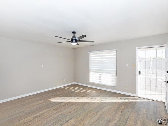 5th image of 2478 S Barbara Ave