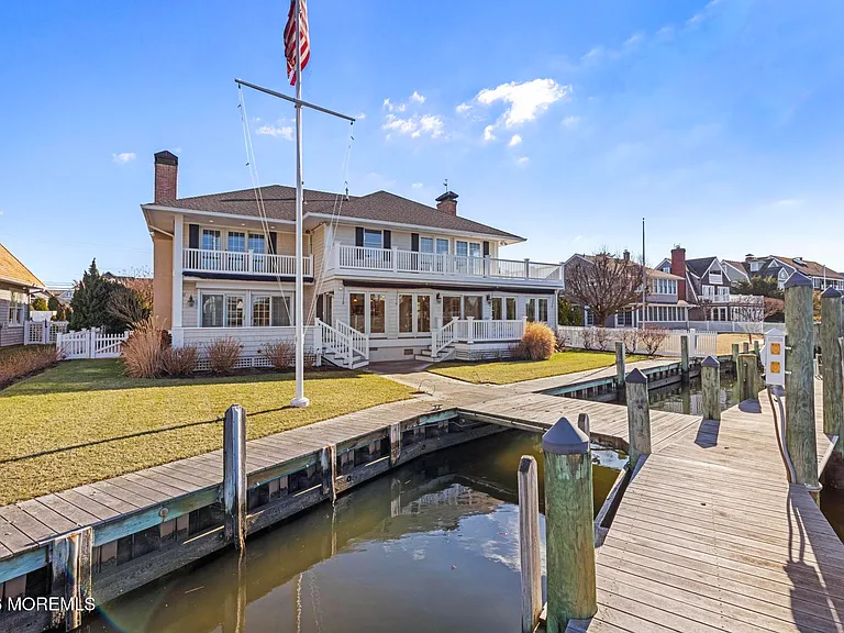 954 Barnegat Ln — Photo 95
