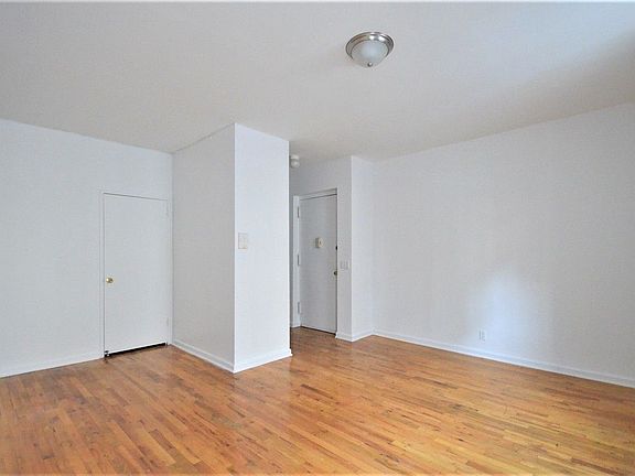 3rd image of 522 W 157th St APT 1A