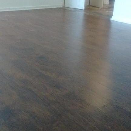 5th image of 435 Hillside Dr APT 5