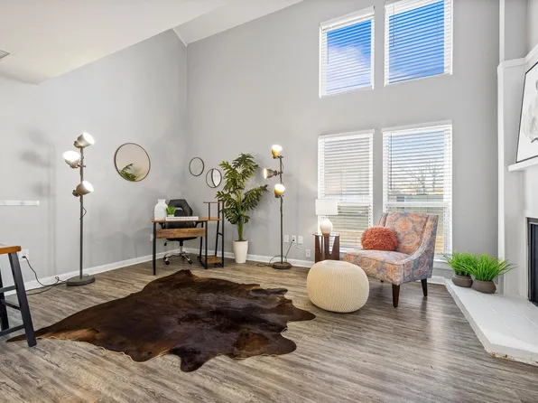 6777 Silver Oak Pl #6777, Memphis, TN 38120