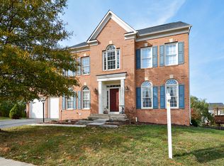 42824 Forest Spring Dr, Leesburg, VA 20176