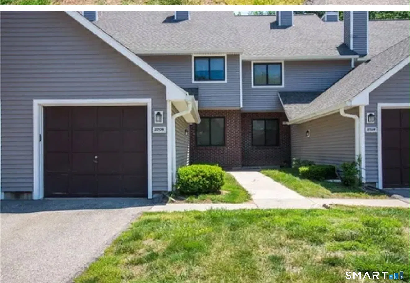 2 bed, 2.5 bath, 1885 sqft, $2,700 — Photo 1