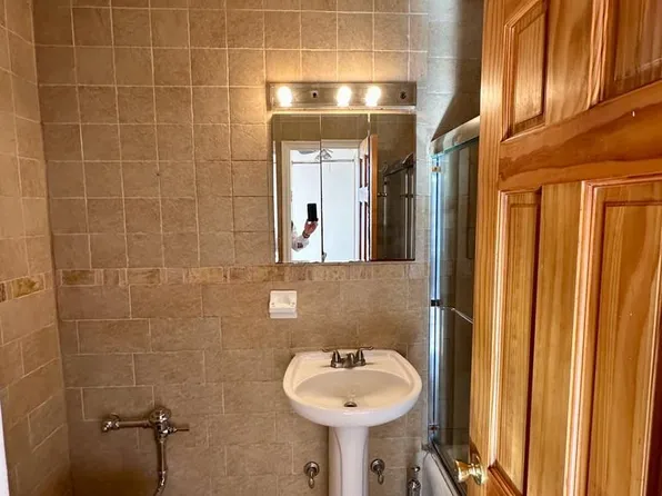 48-10 45th Street image 2 of 6