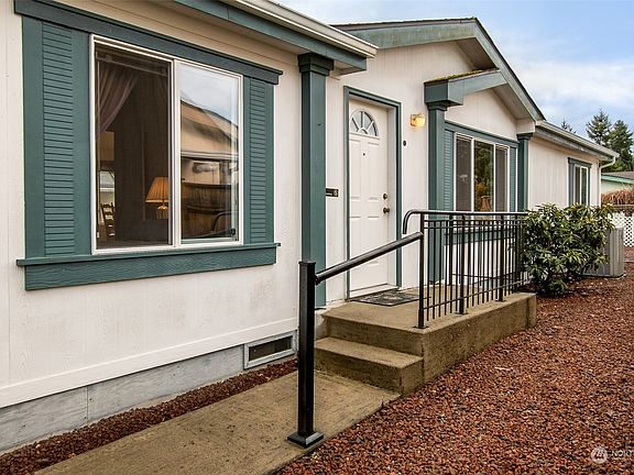3rd image of 15502 123rd Avenue Ct E #50