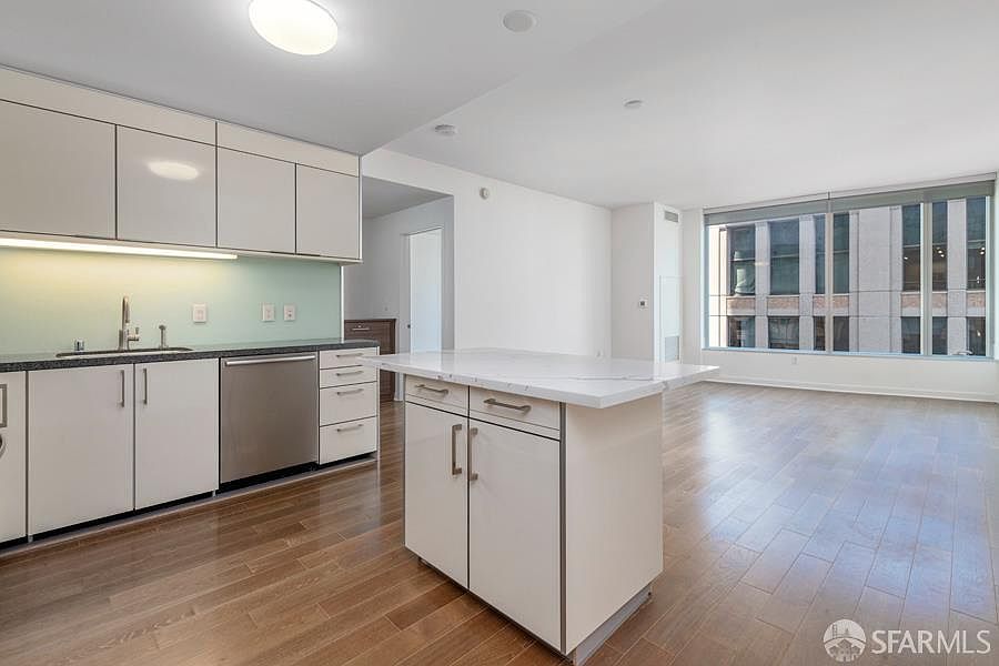1st image of 338 Spear St Unit 9C