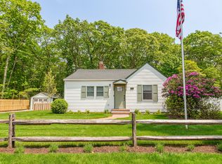 1850 Rocky Point Rd, East Marion, NY 11939