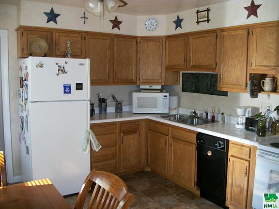 4th image of 25 Sioux Valley Dr #D