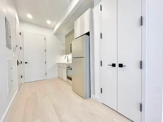 Rented by Doorway NYC, LLC | media 31