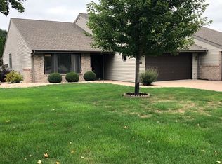 313 Ingersoll Blvd, Canton, IL 61520