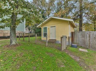 618 Cherokee Dr, Montgomery, TX 77316