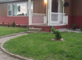 10134 Count Dr, Saint Louis, MO 63136