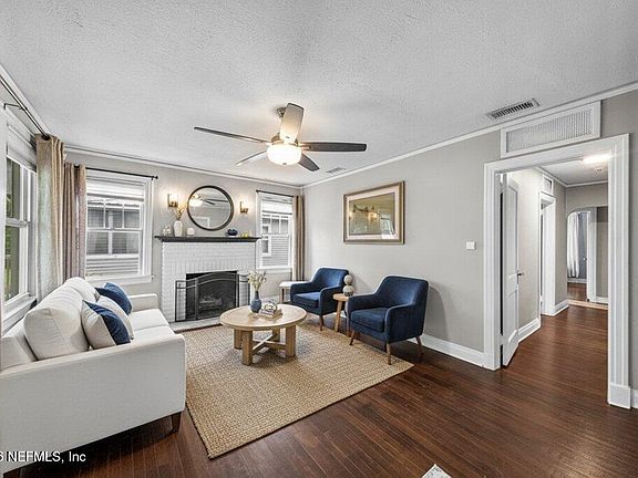 4th image of 1812 INWOOD Terrace